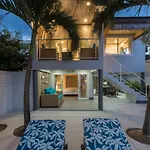 Sam-Kah Karibu Beach House
